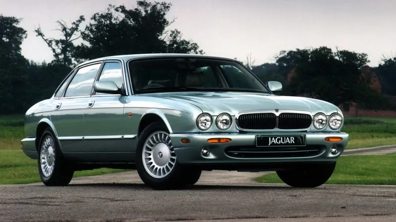 Jaguar XJ X300