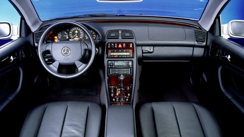 Mercedes CLK 320 (3)