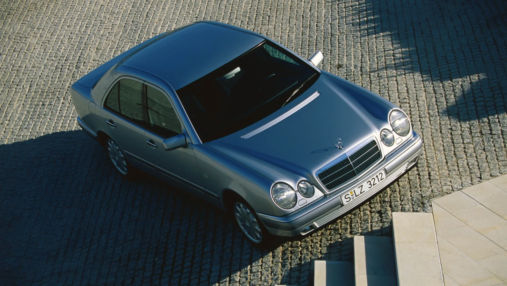 Coche del día: Mercedes E290 TD