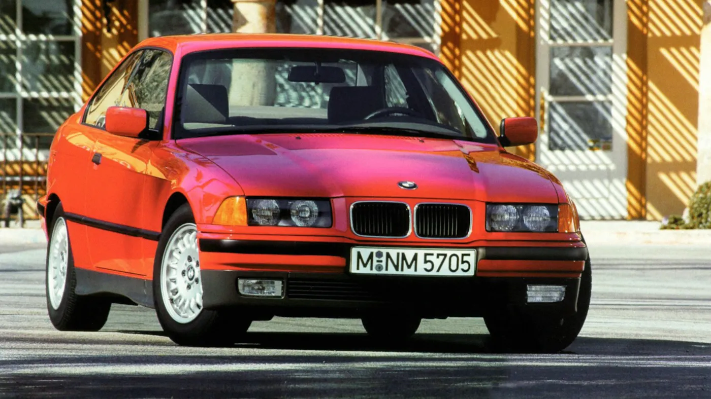 Coche del día: BMW 320i Coupé (e36)