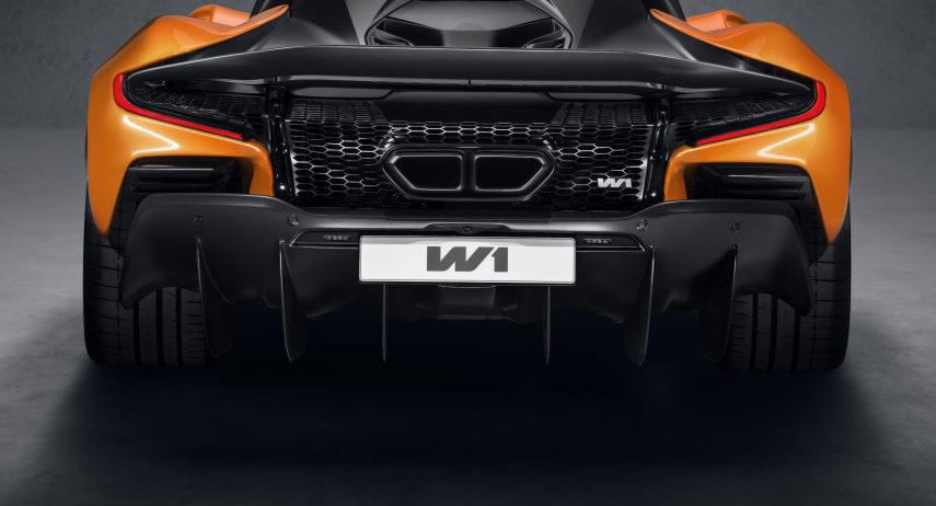 McLaren W1 chasis (1)