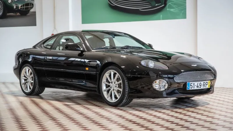 Aston Martin DB7 (2)