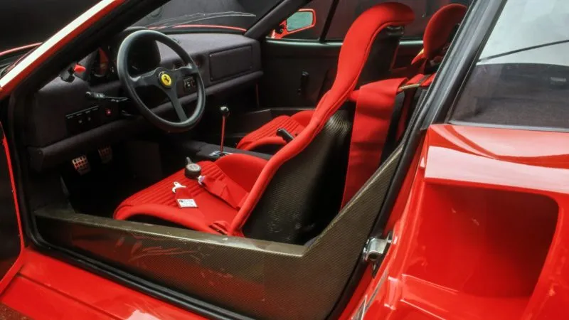 Ferrar F40 interior