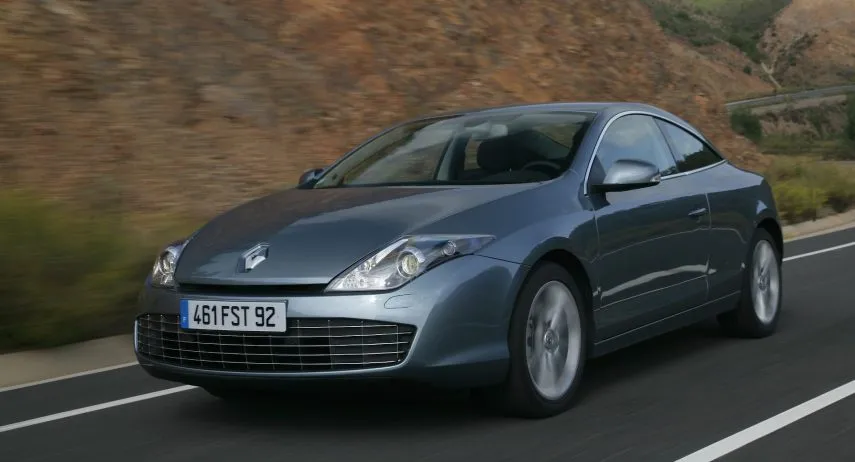 Renault Laguna Coupé V6 dCi (1)