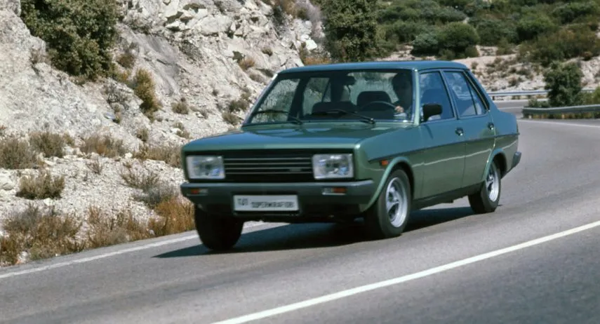 SEAT 131 CLX 2000 (1)