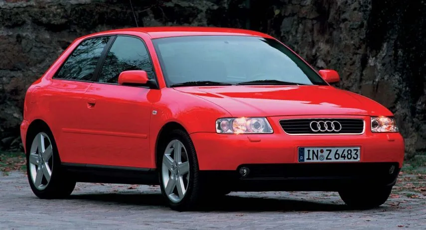 Audi A3 1 8T quattro (1)