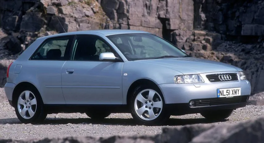 Audi A3 1 9 TDI 100 CV (1)