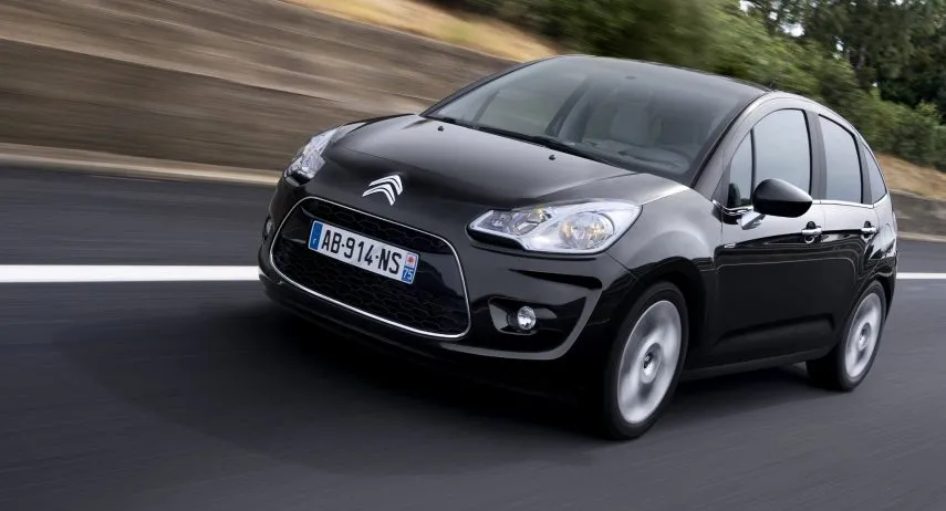 Citroen C3 1 6 HDi Exclusive (1)