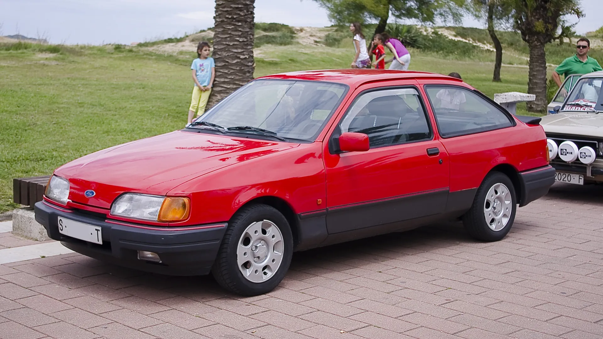 Coche del día: Ford Sierra 2.0i S DOHC