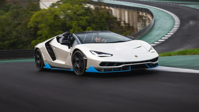 Lamborghini Centenario Roadster (1)