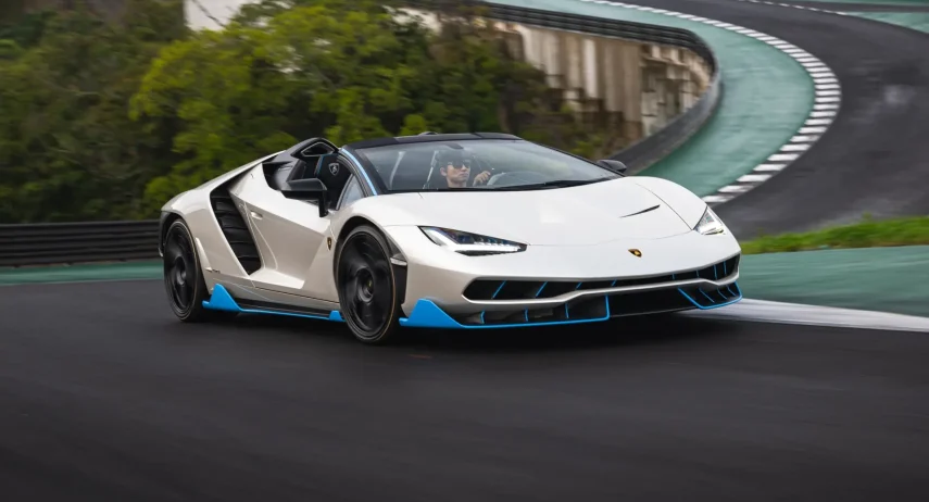 Lamborghini Centenario Roadster (1)