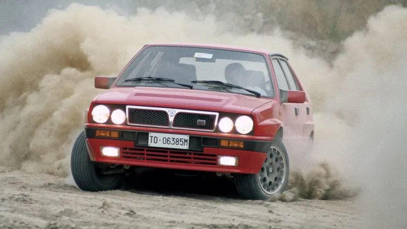 Lancia Delta HF Integrale 16v (1)