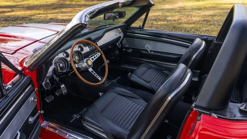 Ford Mustang convertible de 1967 (5)