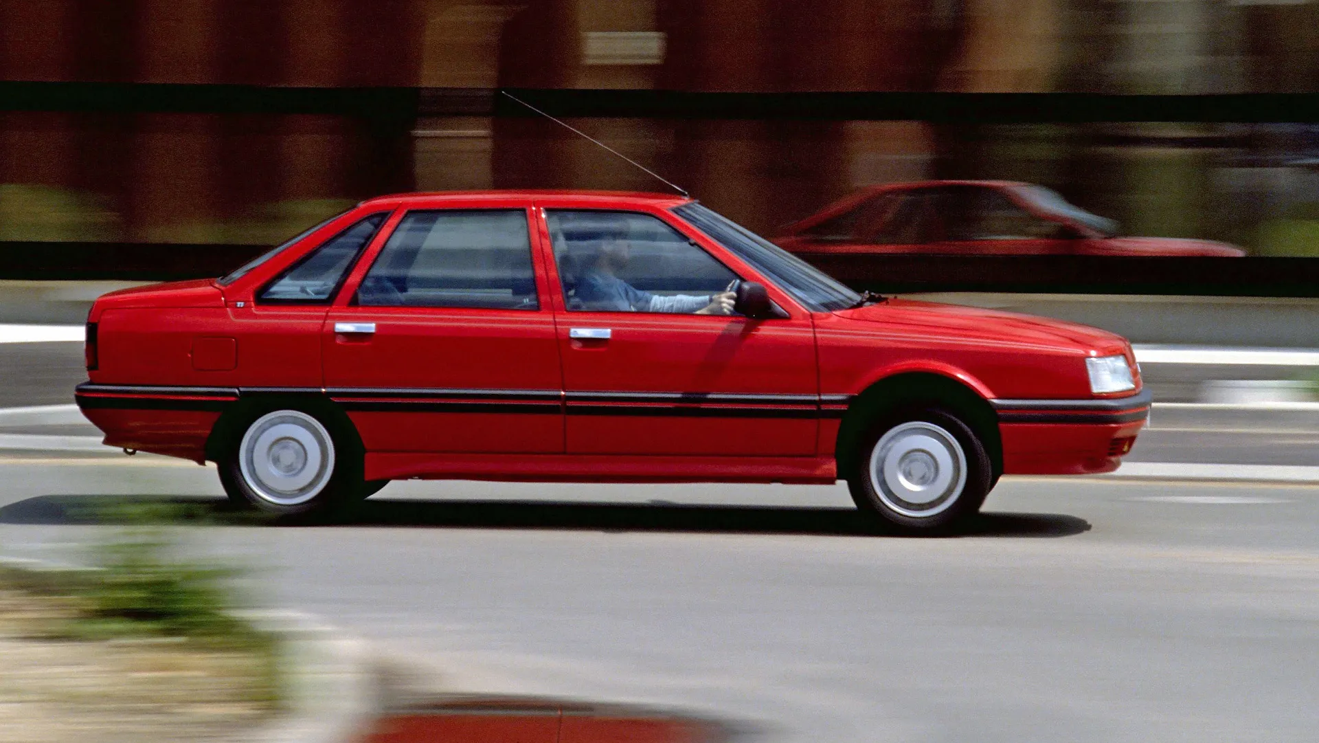 coche del día: Renault 21 Ti