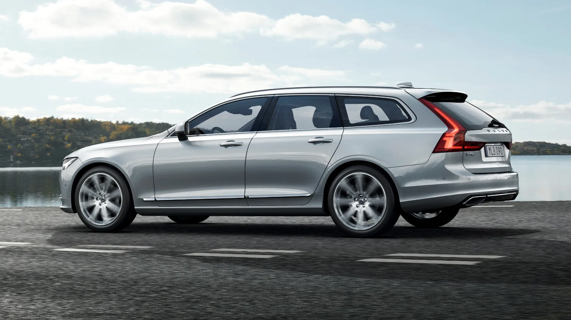 Volvo se lanza y se despide de los coches familiares