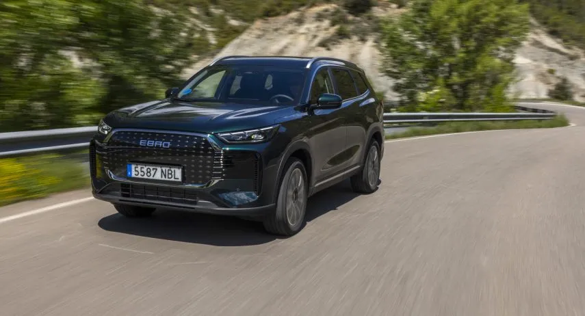 EBRO S800 PHEV (1)