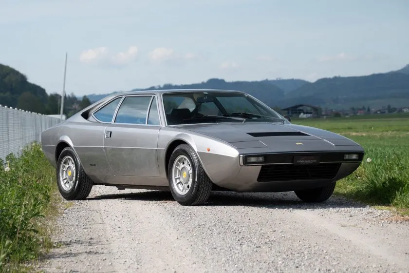 Ferrari Dino 208 GT (1)