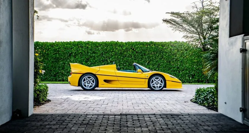 Ferrari F50 Giallo Modena (1)
