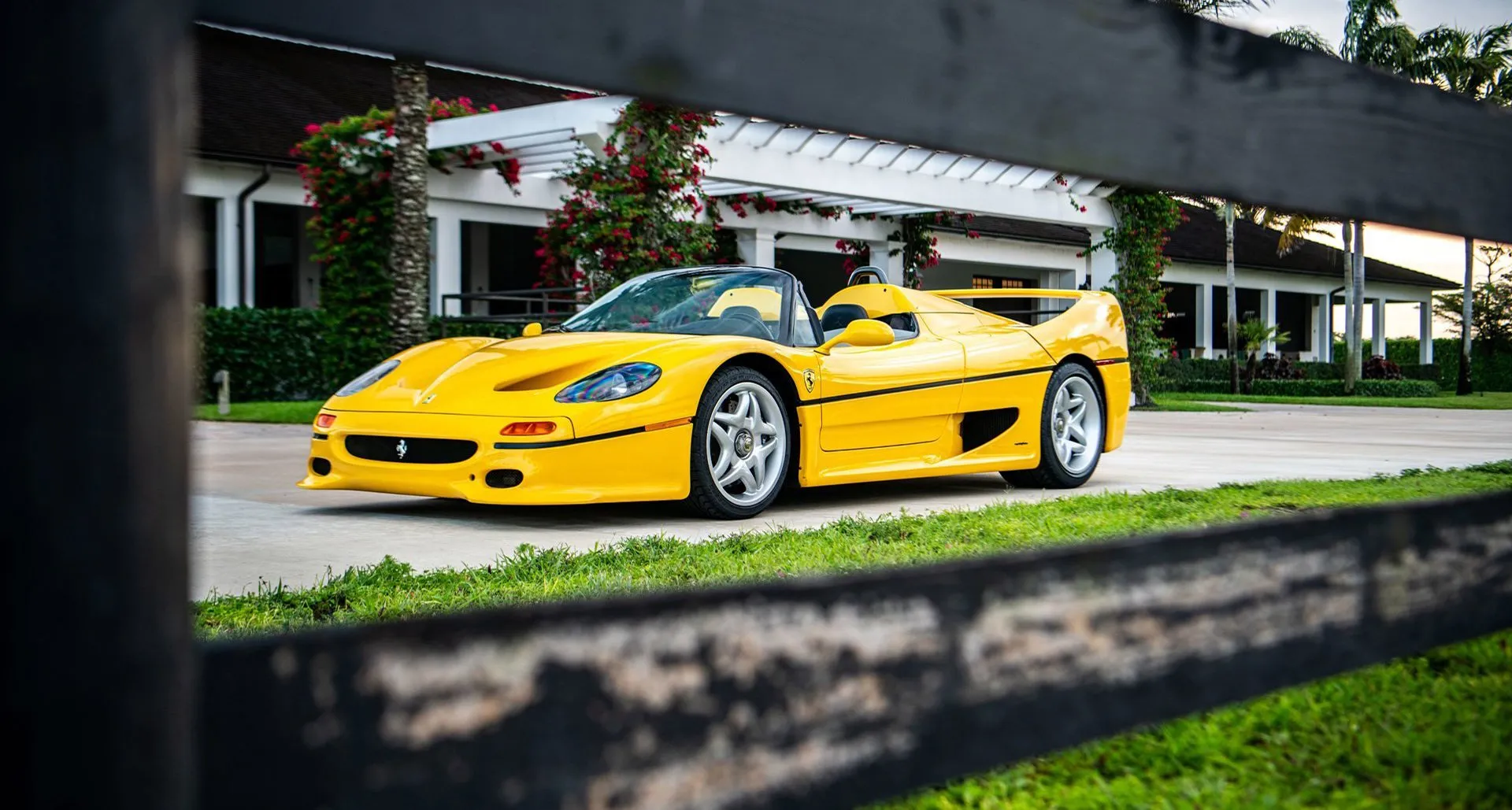 Ferrari F50 Giallo Modena (2)