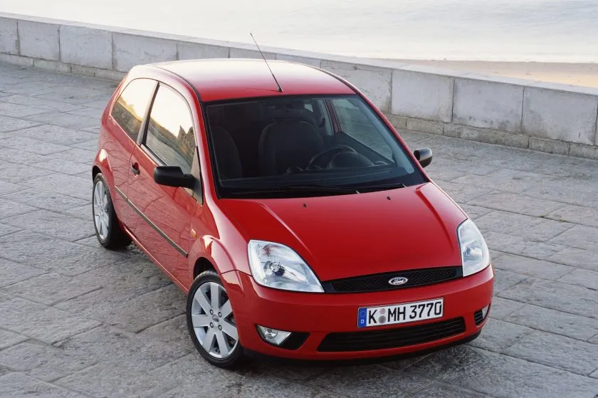 Ford Fiesta 1 6 MK5 (1)