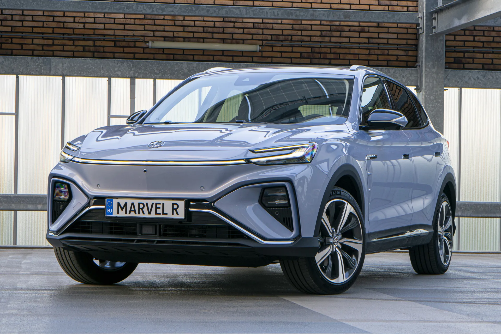 MG Marvel R