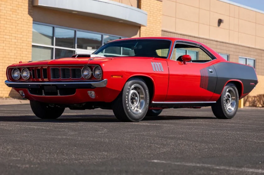 Plymouth HEMI Cuda (1)