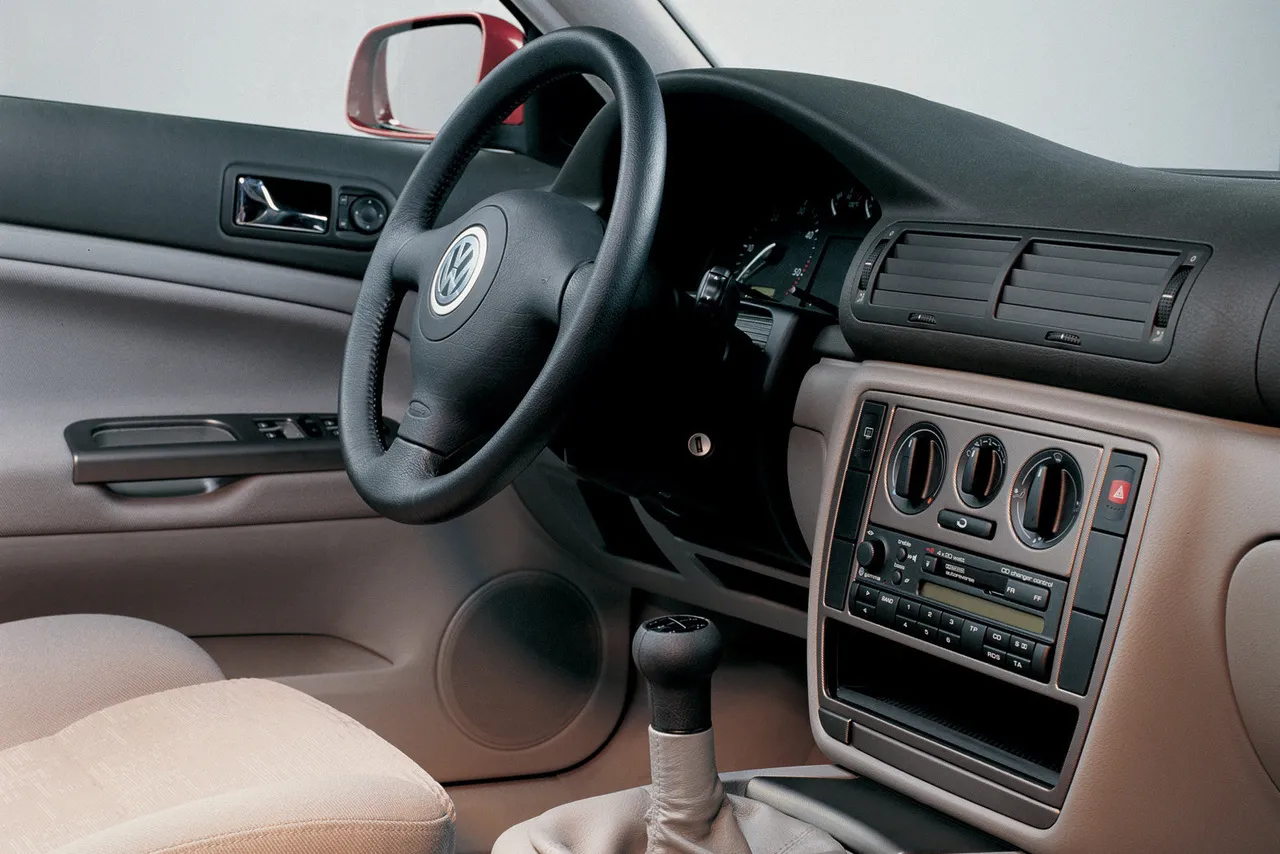 Volkswagen Passat 1 9 TDI 110 CV (B5)