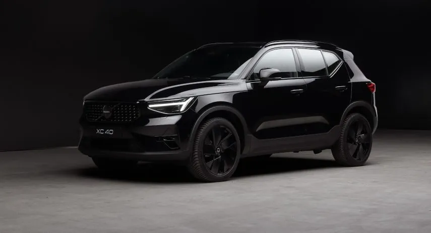 Volvo XC40 B4 (1)