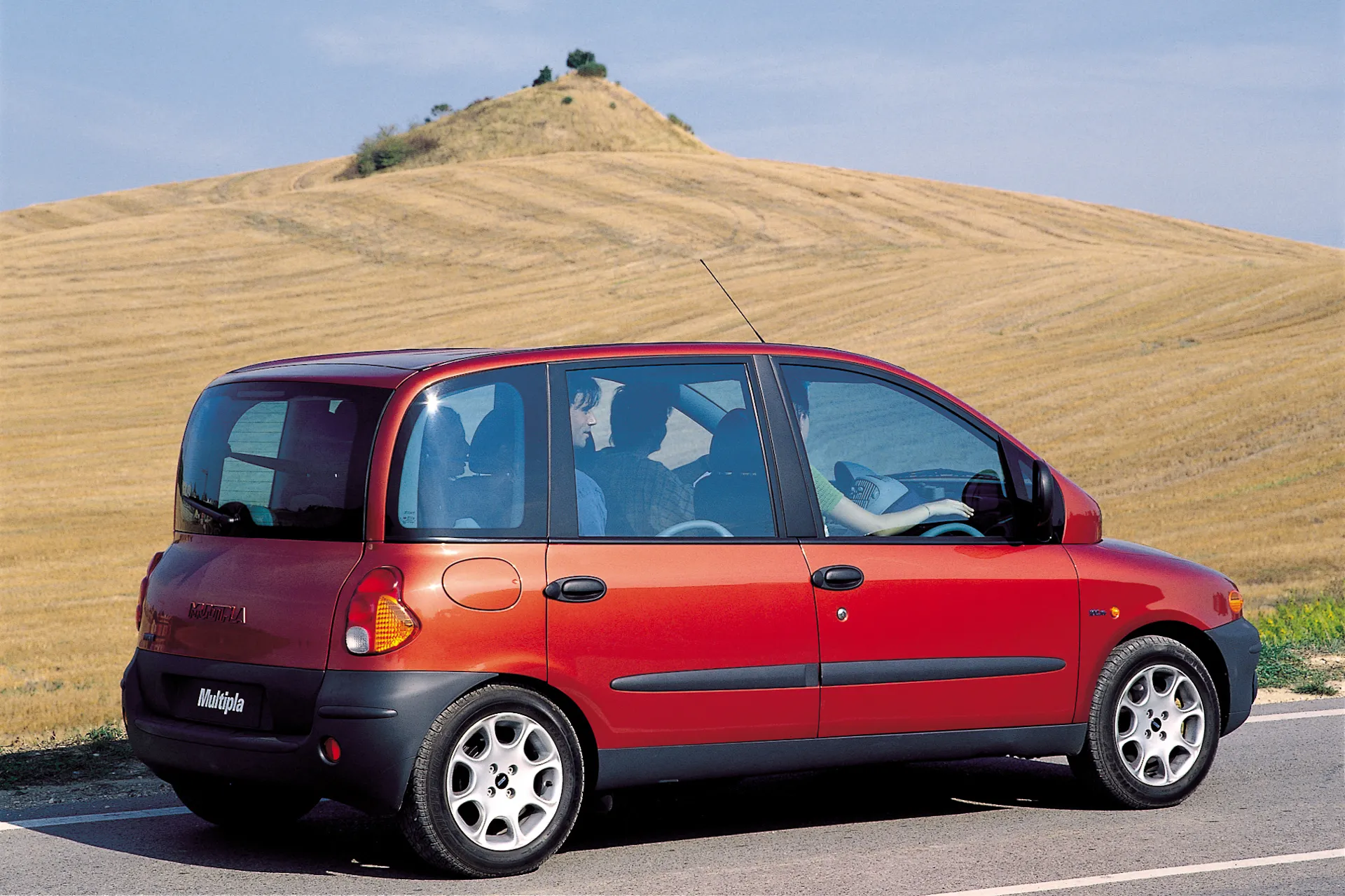 FIAT Multipla 1 6 16v ELX (2)