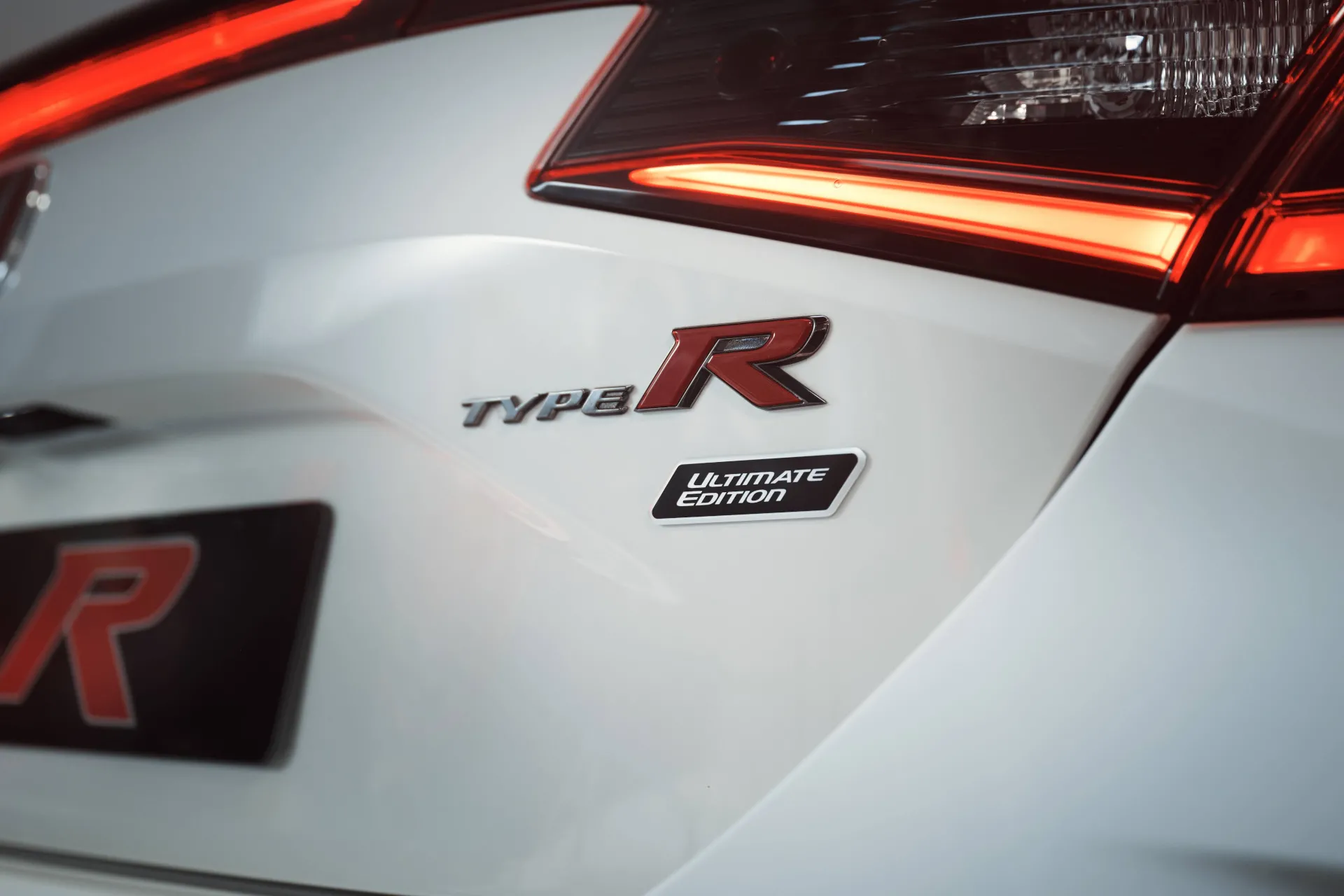 Honda Civic Type R Ultimate Edition (3)