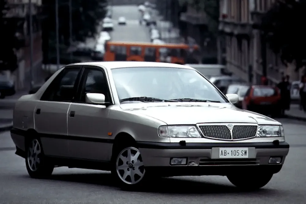 Coche del día: Lancia Dedra 2.0 i.e.
