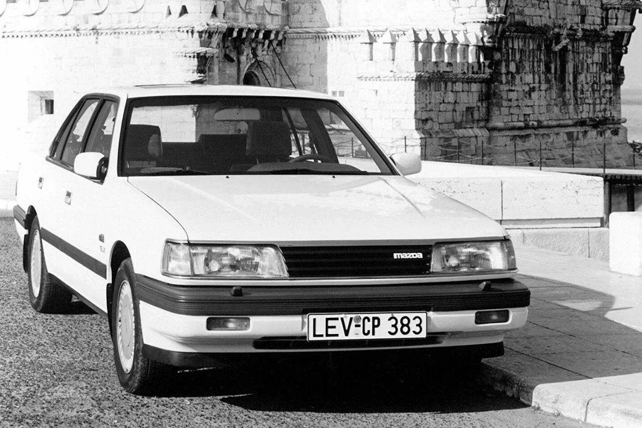 Coche del día: Mazda 929 GLX 3.0i V6