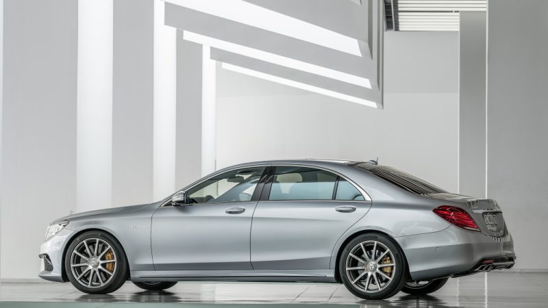 Mercees V8 AMG (2)
