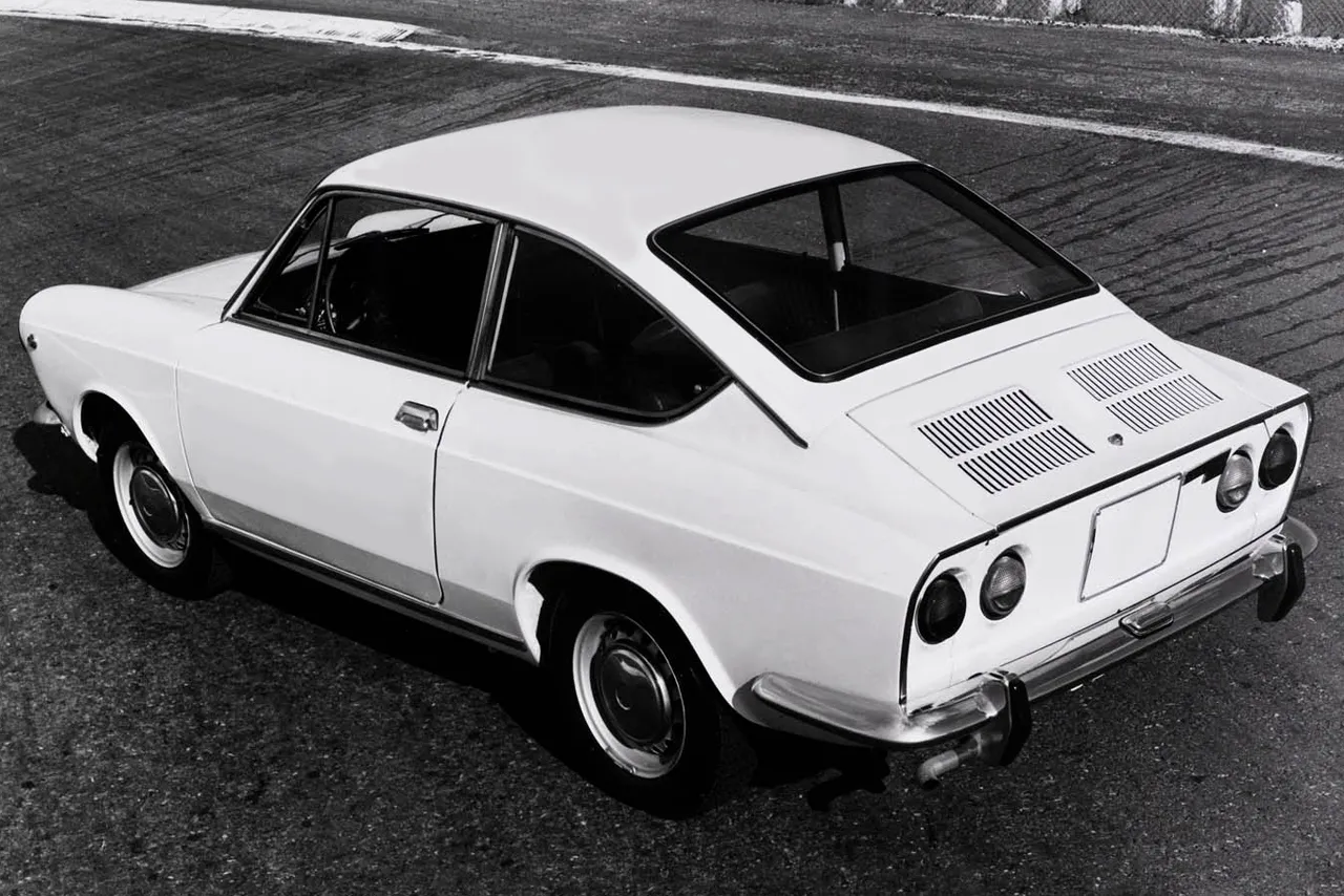 SEAT 850 Sport