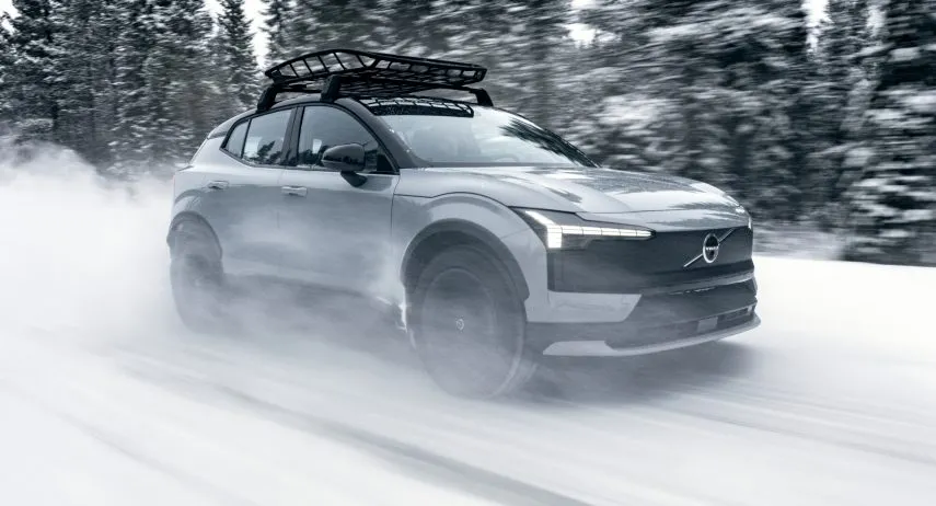 Volvo XC 30 Cross Country (1)