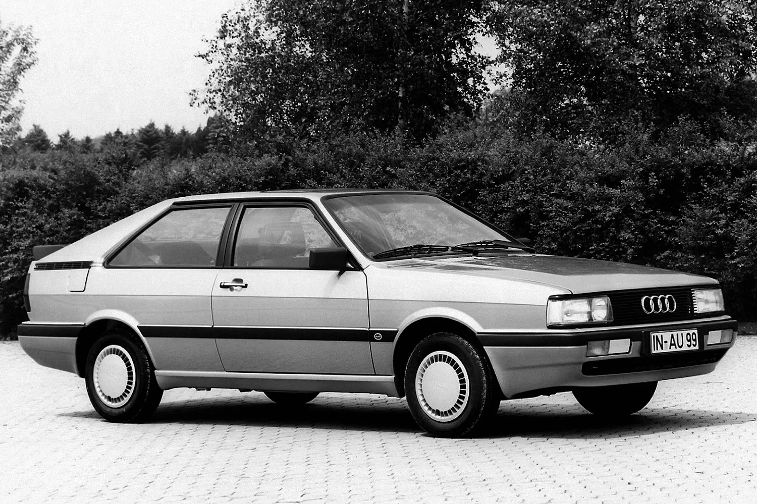 Coche del día: Audi Coupé GT (B2)