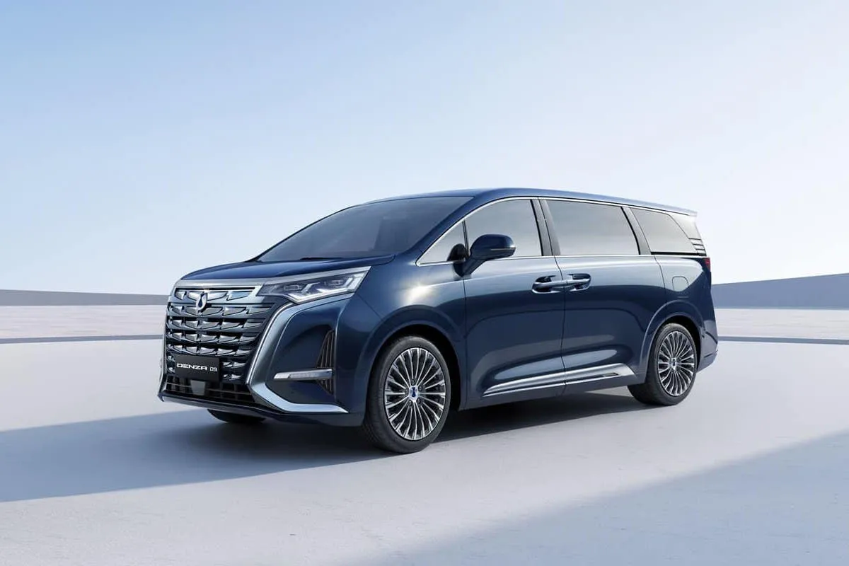 Denza D9: lujo chino en formato monovolumen, ¿a qué juega BYD ahora?