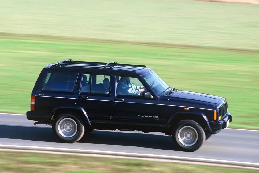 Jeep Cherokee 4 0 Limited (1)