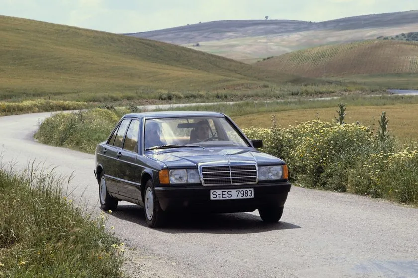 Mercedes 190E 2 3