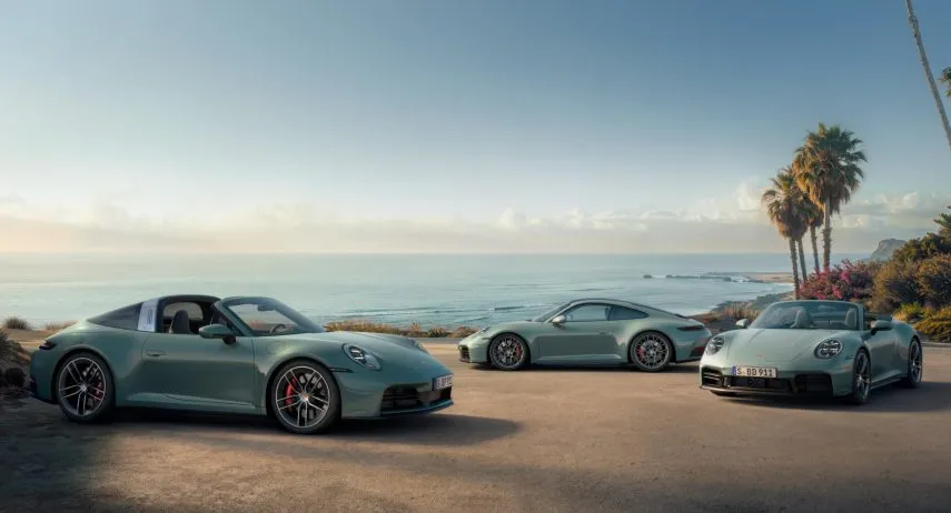 Porsche 911 Carrera 4S (1)