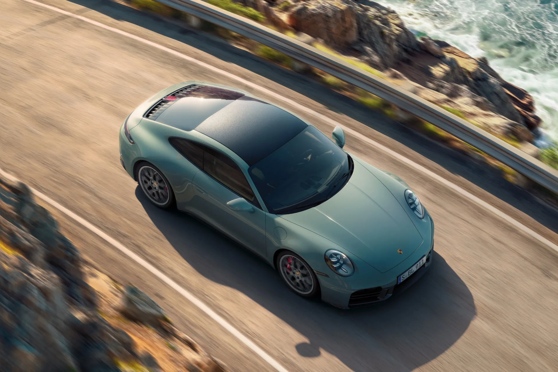 Porsche 911 Carrera 4S (3)