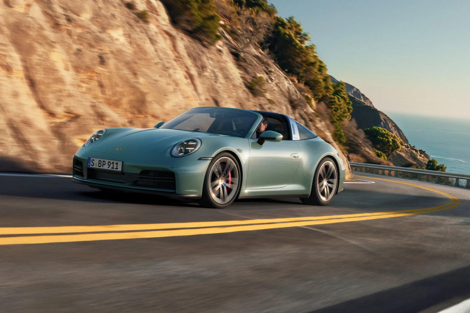 Porsche 911 Carrera 4S (5)