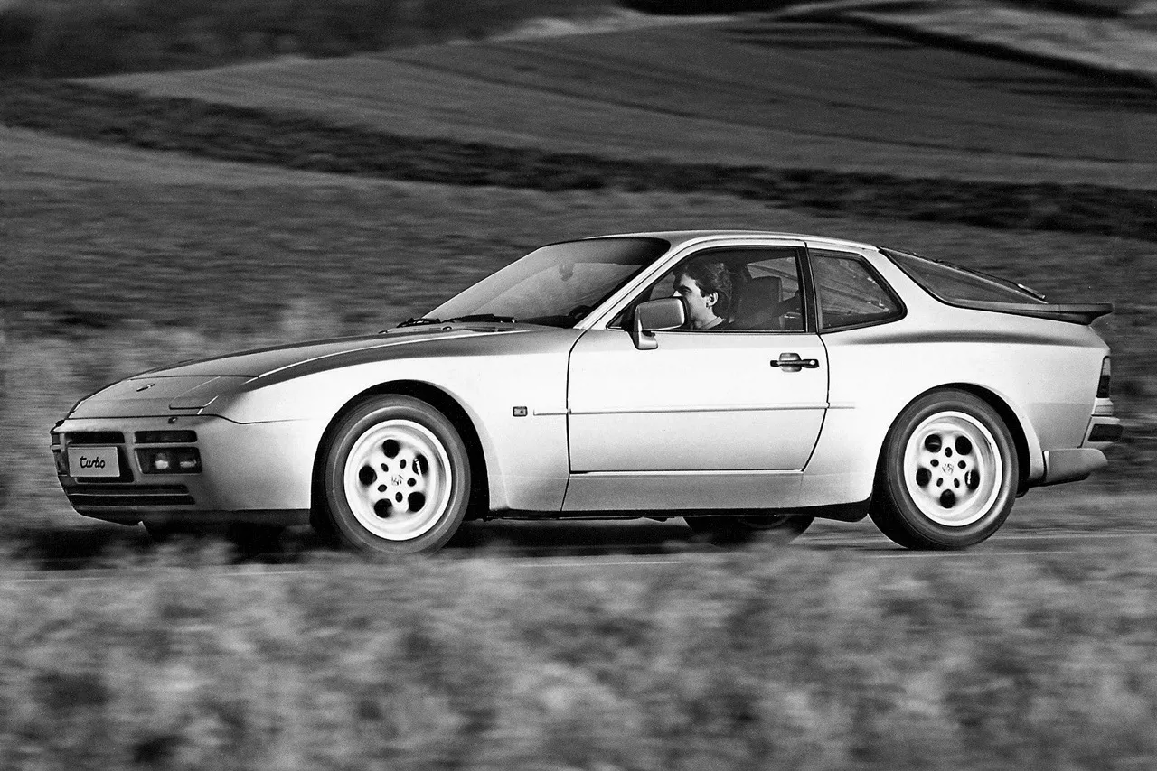 Coche del día: Porsche 944 Turbo