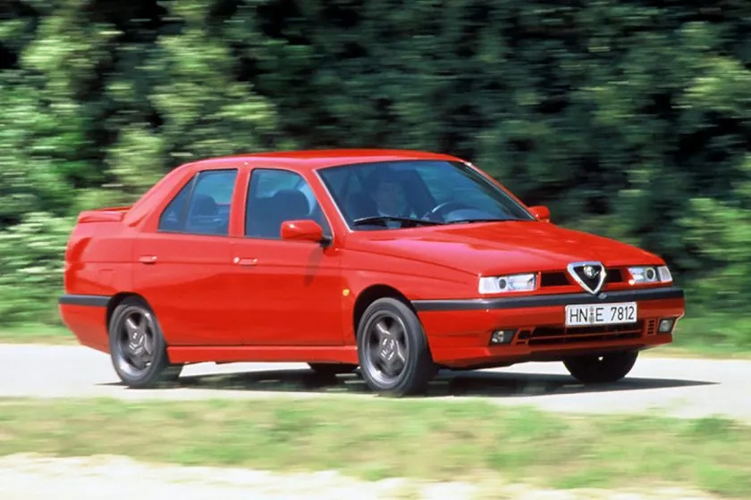 Alfa Romeo 155 2 0 16v TS (1)