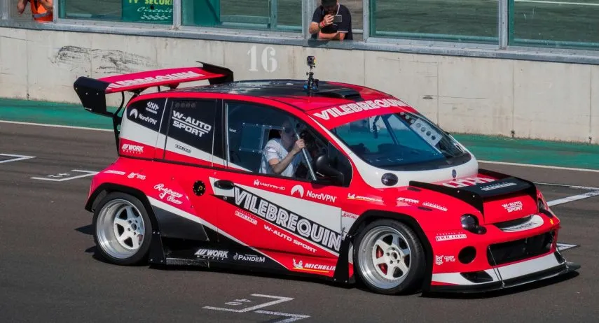 FIAT Multiplaa V8
