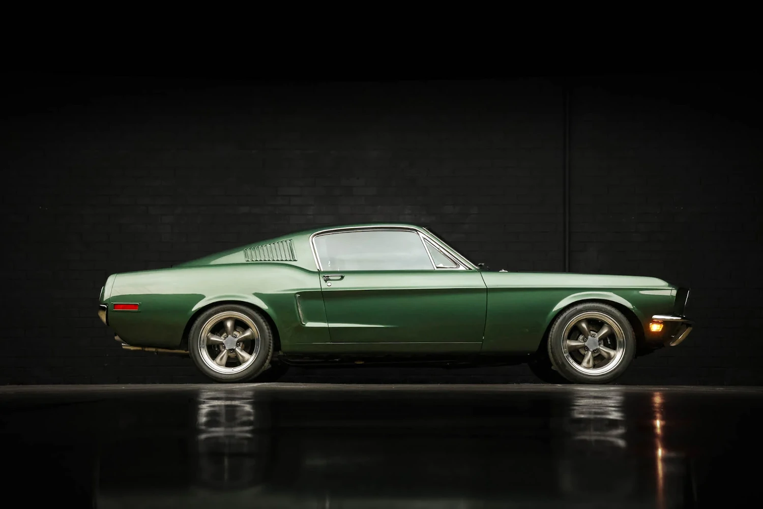 Ford Mustang Fastback (2)