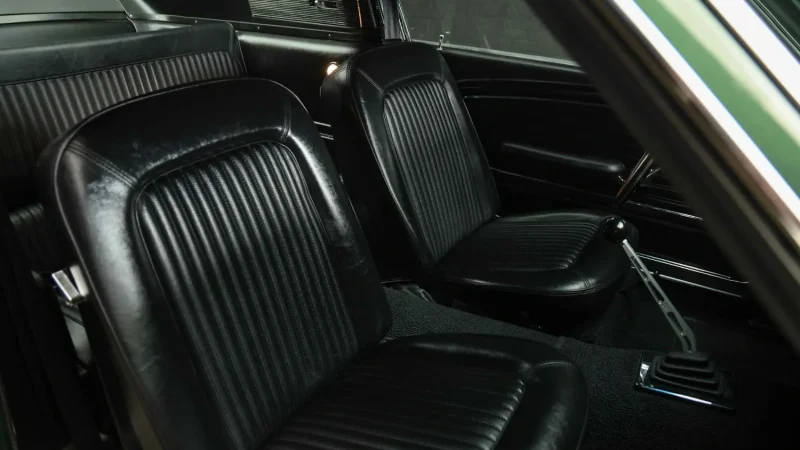 Ford Mustang Fastback (3)