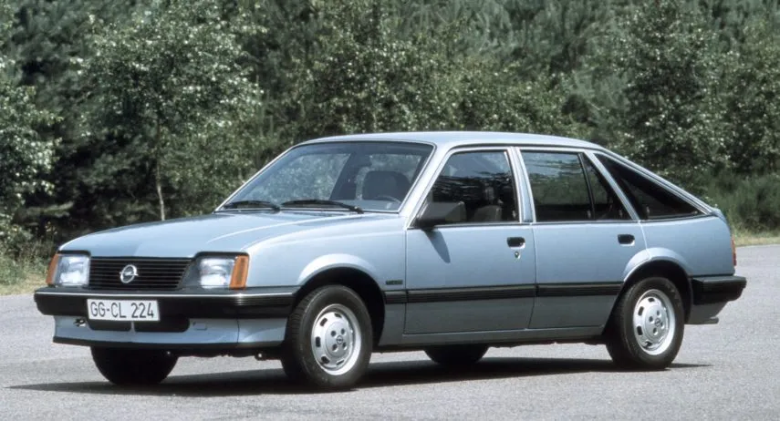 Opel Ascona 1 6 S (1)