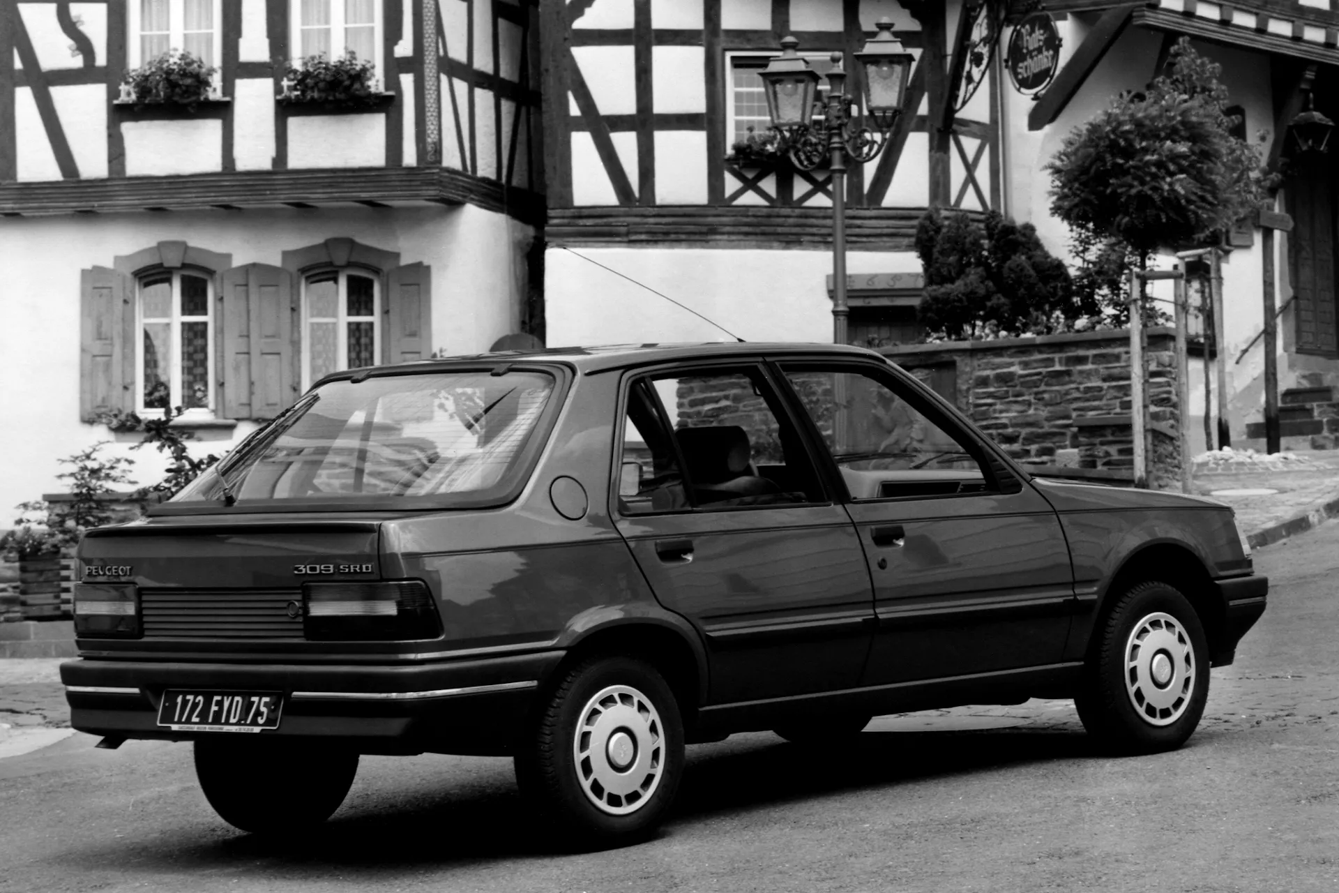Peugeot 309 SRD T (2)
