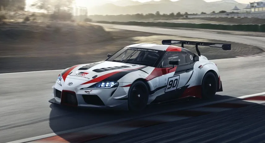 Toyota Supra V8 (1)